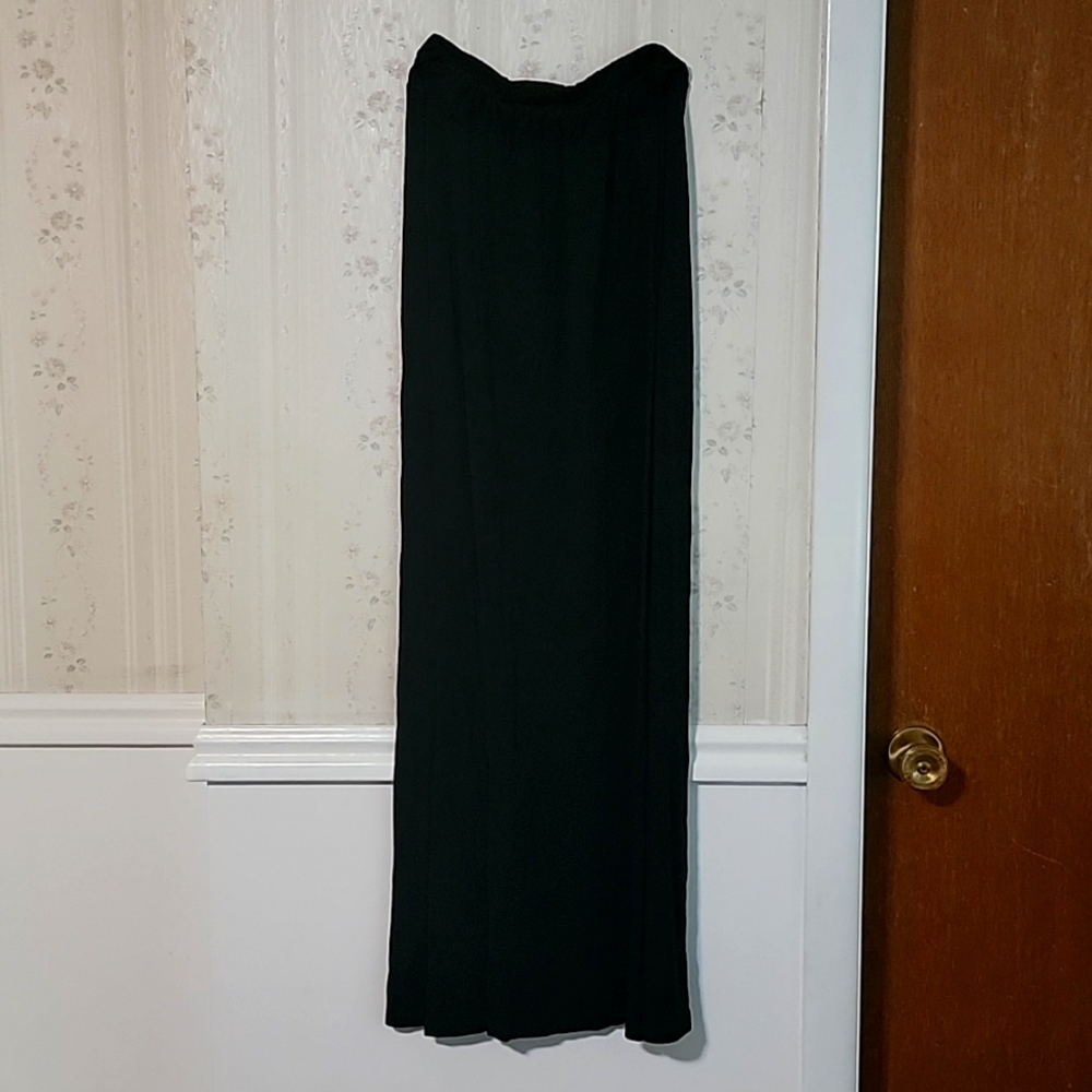 Long black skirt